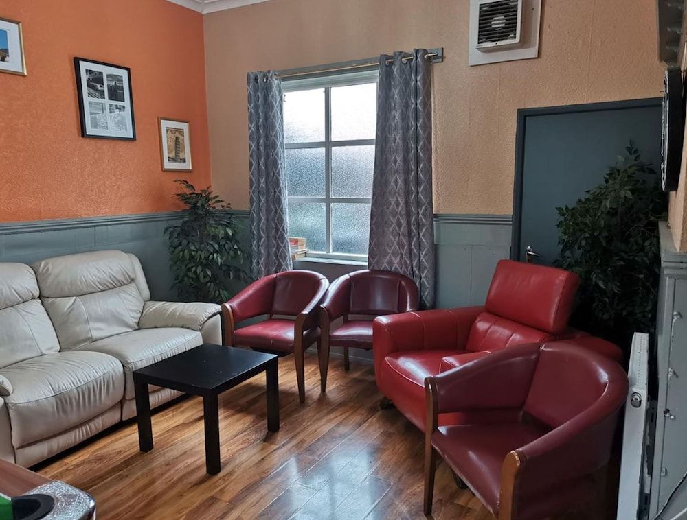 Swan Inn, Heathrow Airport 2