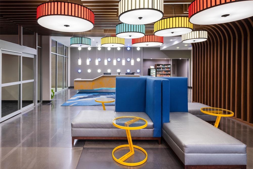 GLo Best Western Enid OK Downtown/Convention Cente 3