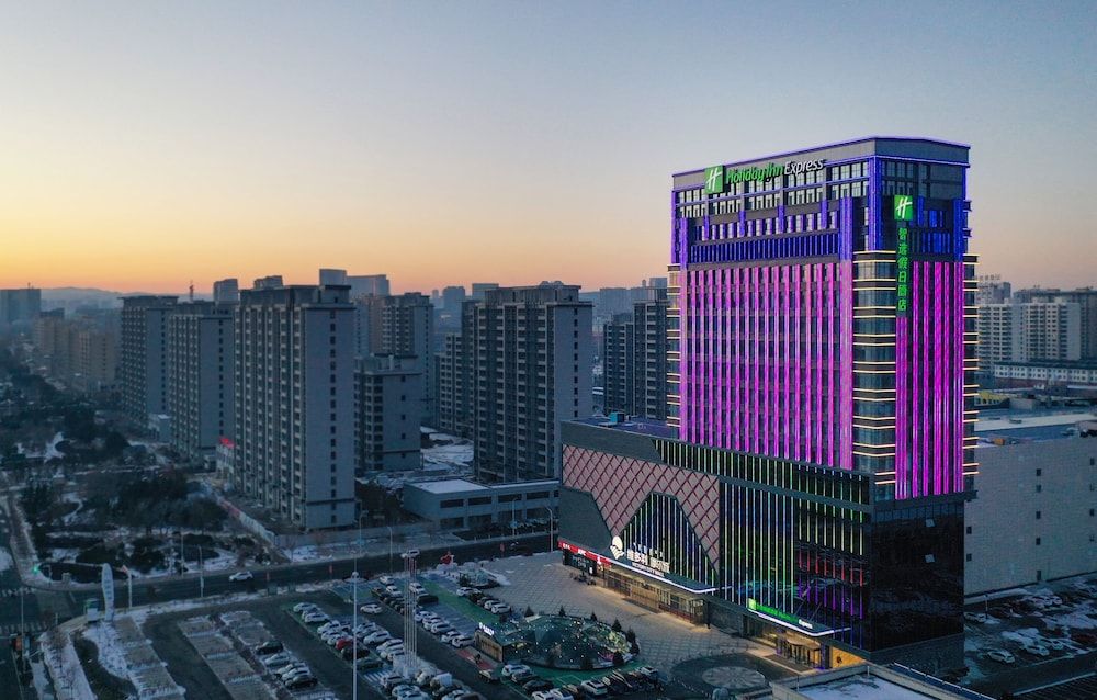 Holiday Inn Express Ulanqab Jining -1 estrelas em Ulanqab