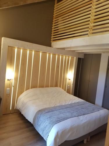 Logis SPA Hotel Restaurant De La Poste 3 étoiles à Tence