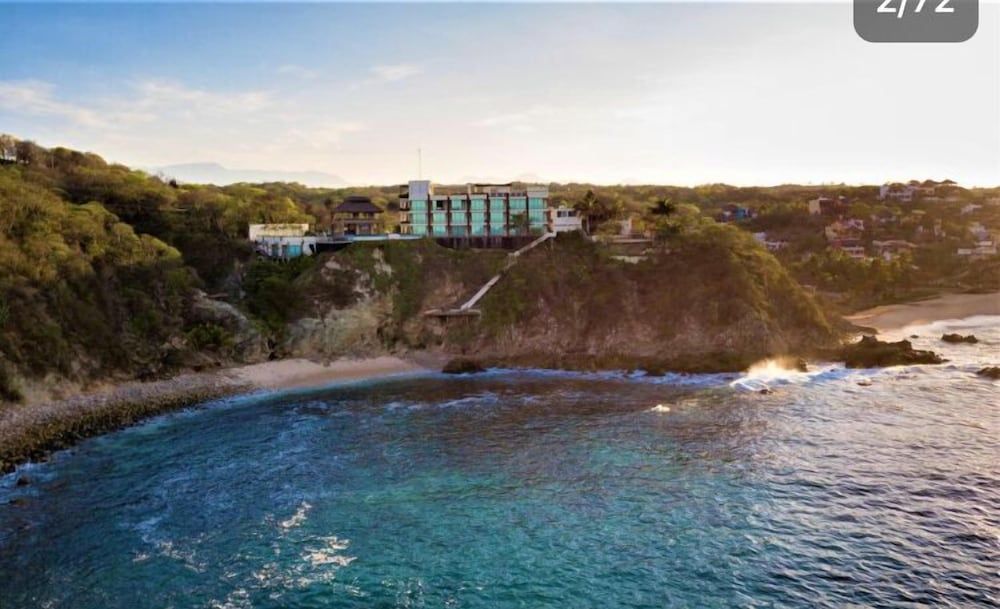 Pacific King Hotel 4 étoiles à Cuatunalco