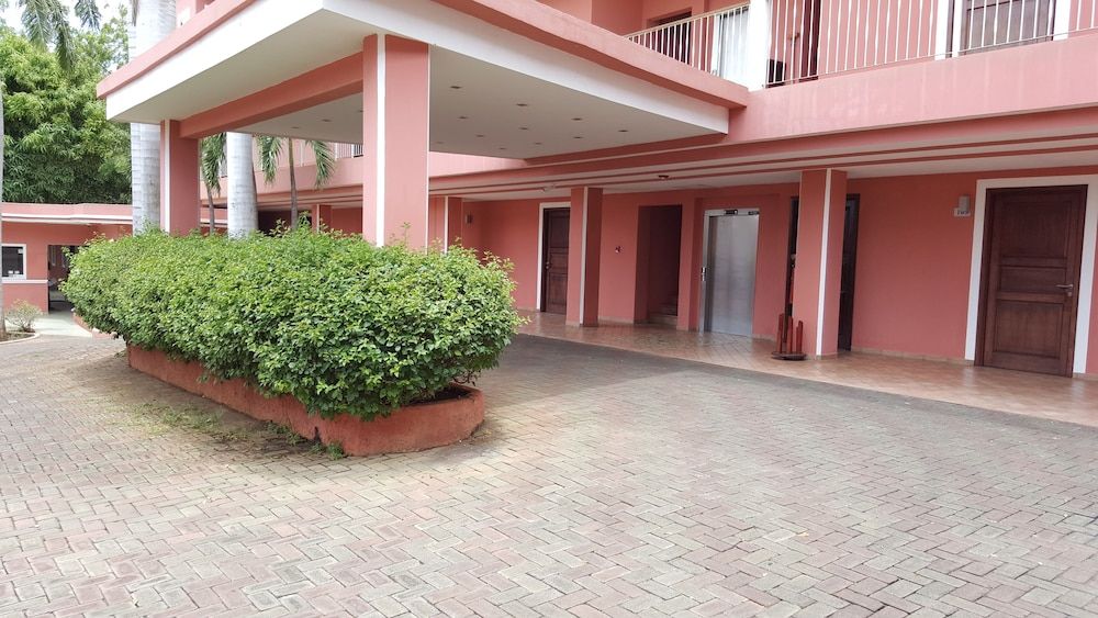 RDG Hotel 2