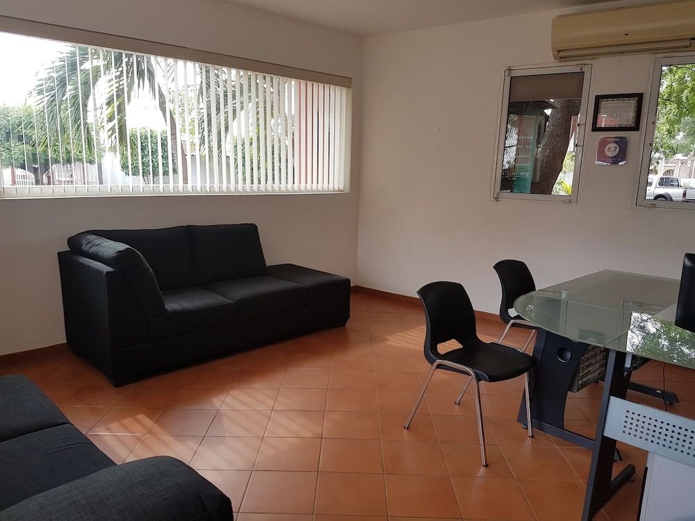 RDG Hotel 3