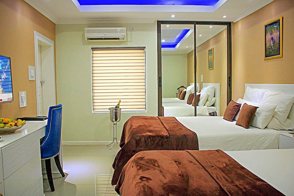 New Fairmount Hotel and Casino 3