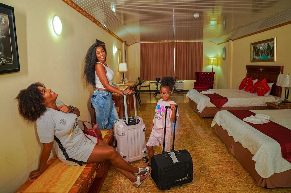 Metro Hotel Couva 4 étoiles à Couva