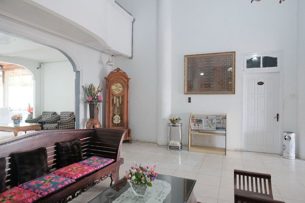 Formerly RedDoorz RSUD Kolonel Abundjani Bangko 3