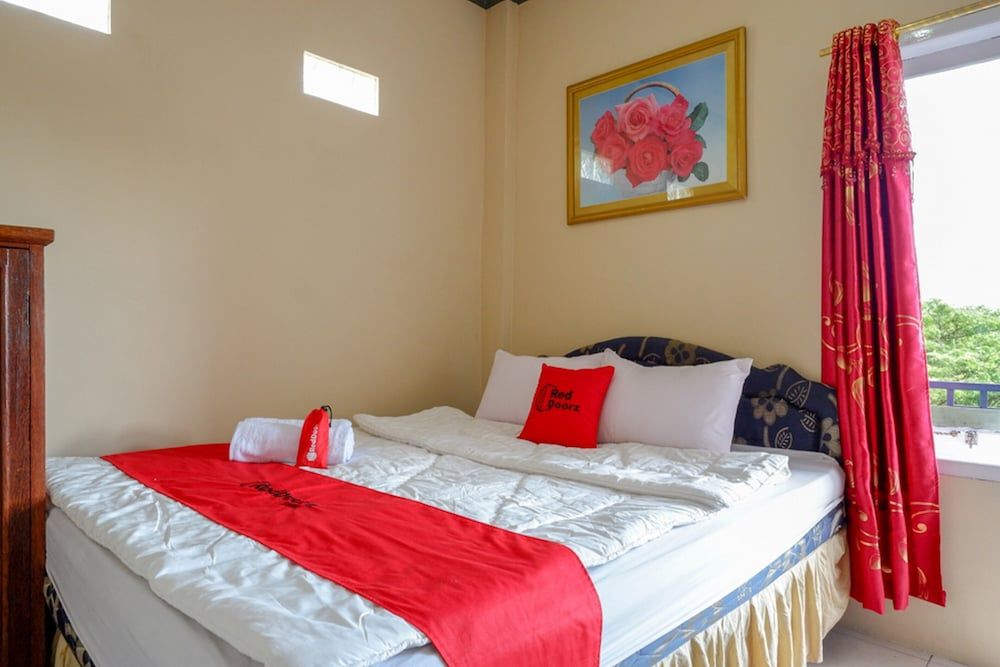 Formerly Reddoorz @ Hotel Aulia Majene 2 estrelas em Majene