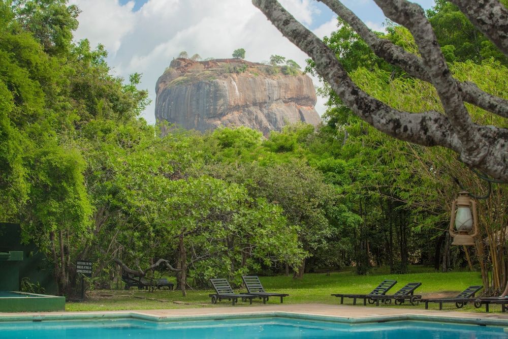 Sigiriya Village 5 estrellas en Sigiriya