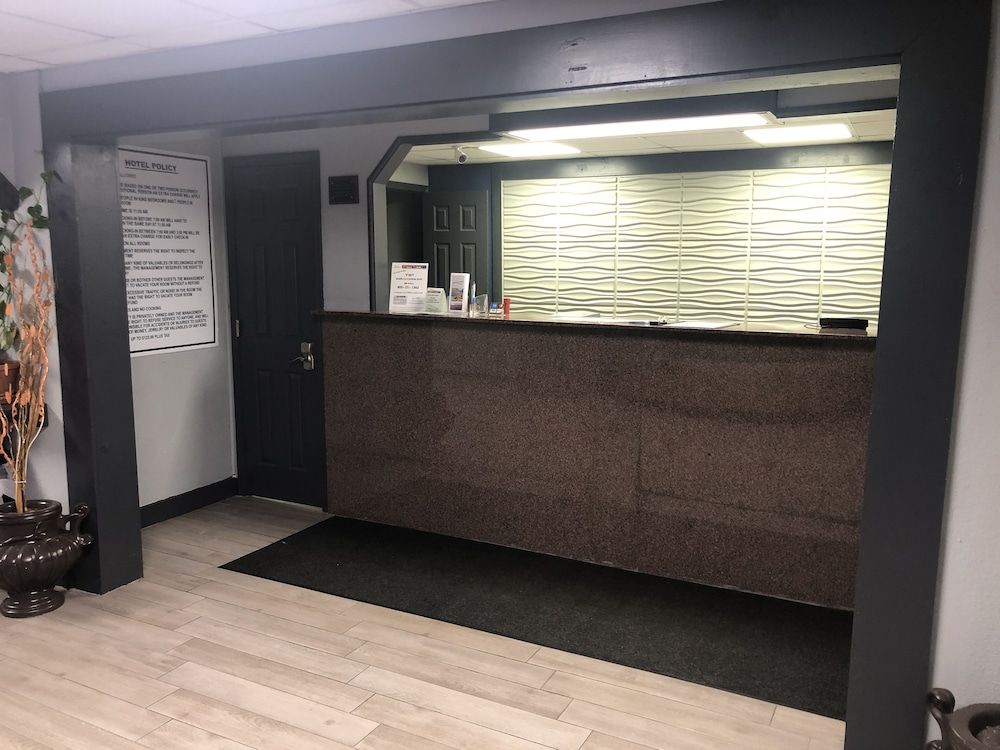 Scottish Inns Locust Grove 2