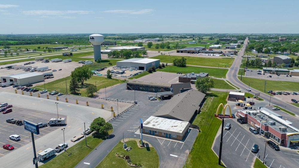 Thunderbird Lodge 2 estrelas em Mitchell