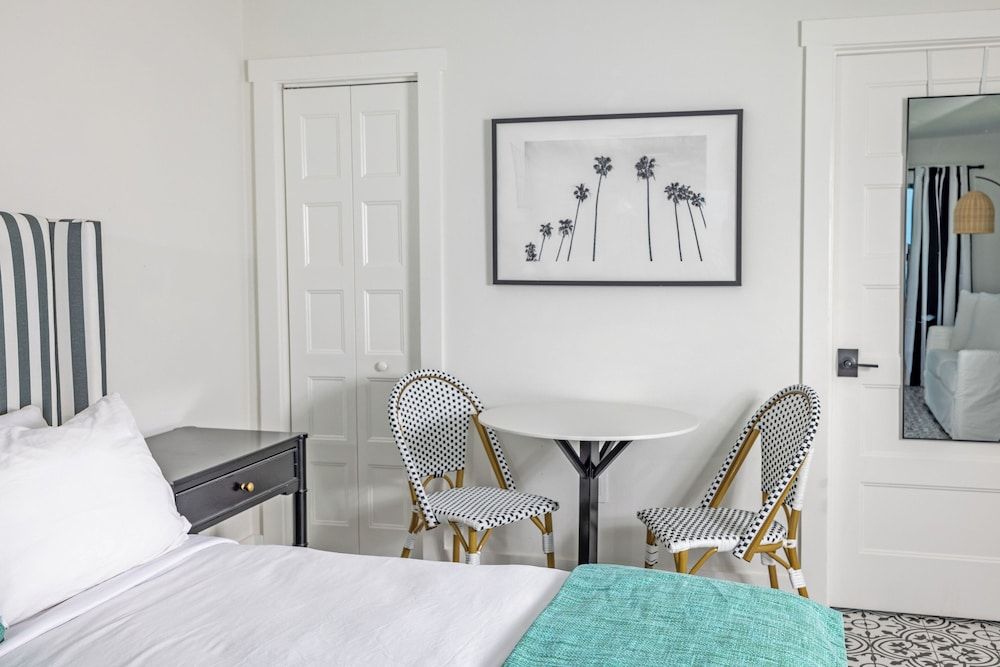 Tropic Isle at Anna Maria Island Inn 3