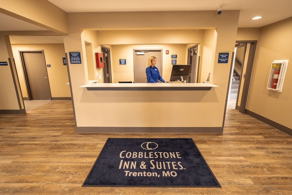 Cobblestone Inn & Suites - Trenton 2