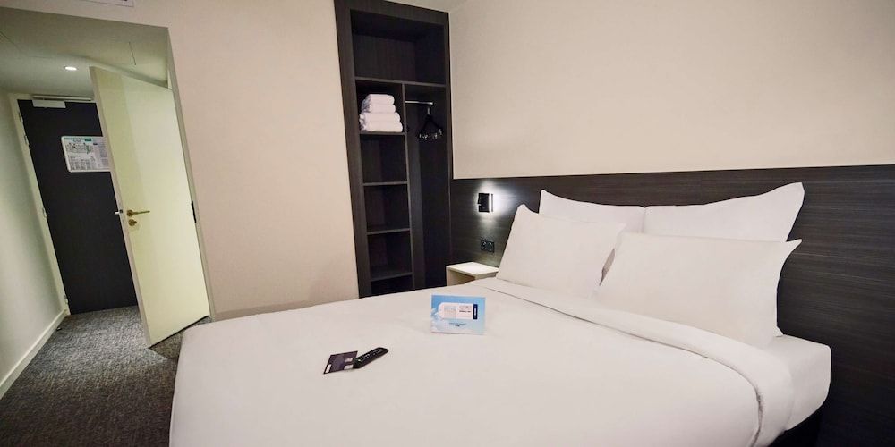 Kyriad Combs La Ville Senar -1 étoiles à Combs-la-Ville