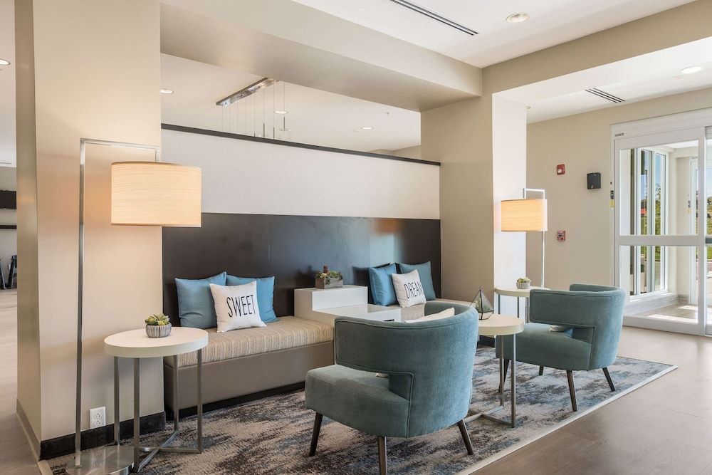 Sleep Inn & Suites Webb City 3