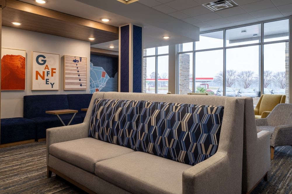 Holiday Inn Express Gaffney 3