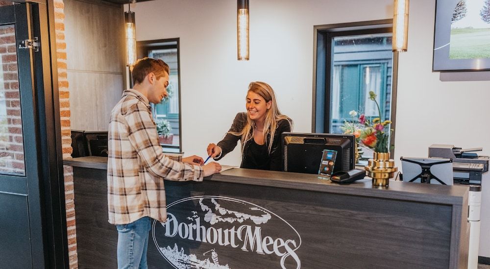 Hotel, Sportsbar & Brasserie Dorhout Mees 2