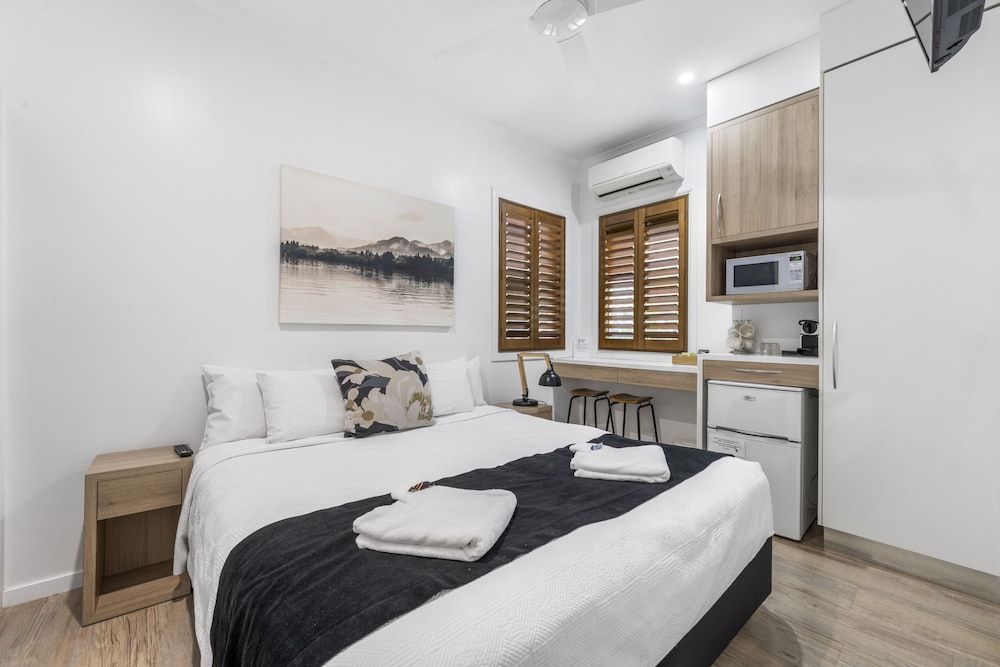 Blue Summit Hideaway 2