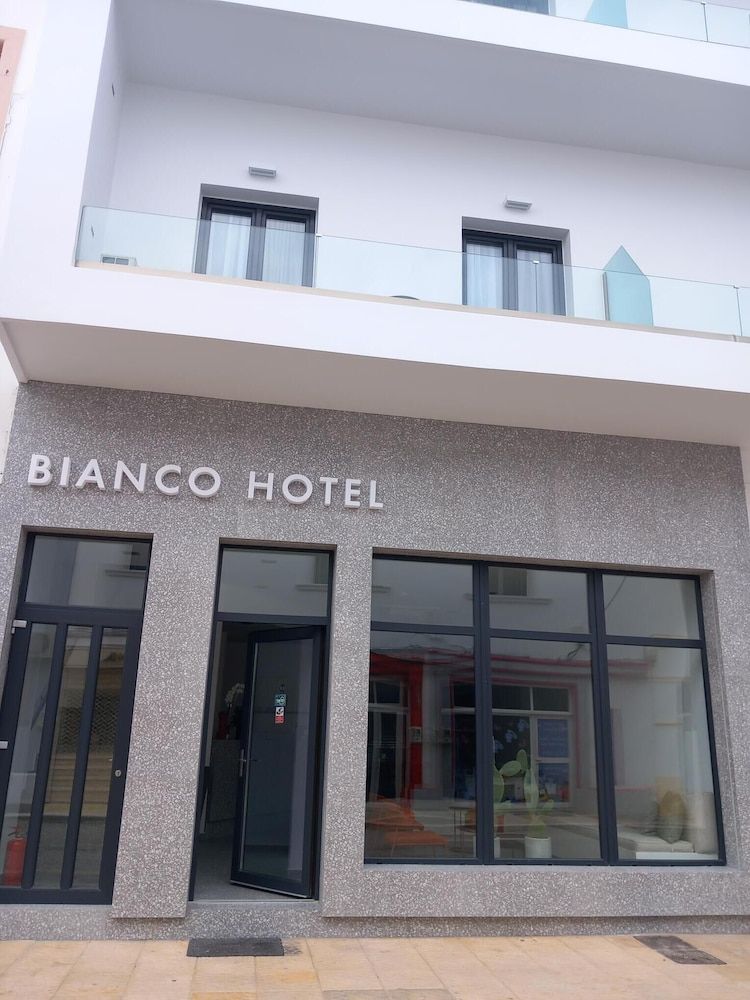 Bianco Hotel 3 estrelas em Lakkíon
