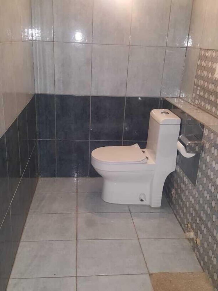 Tropic Gardens Hotel 3