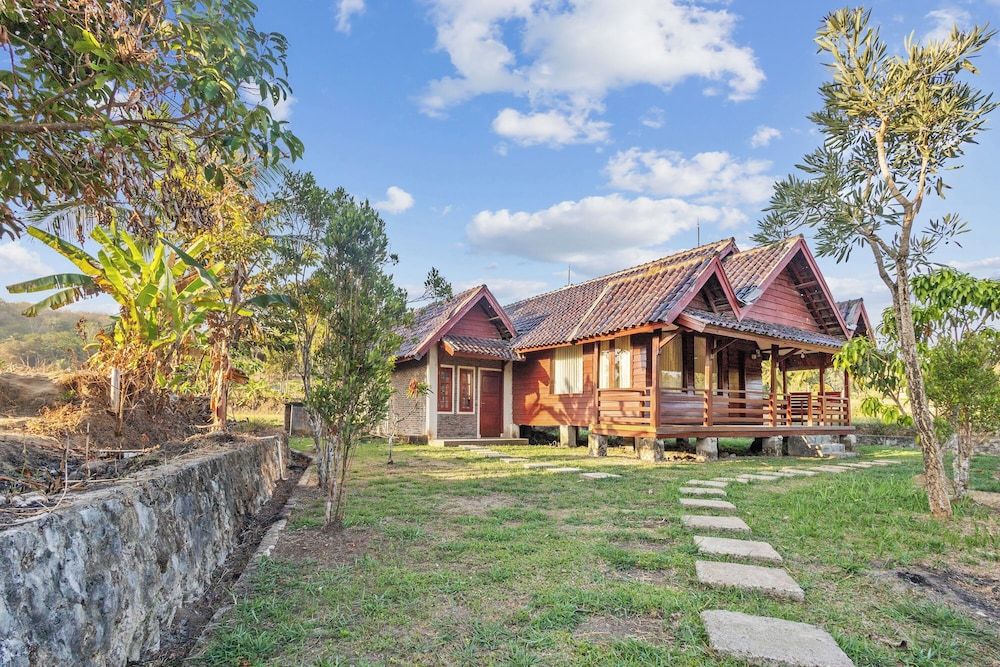 Sawarna Little Hula Hula by ZUZU -1 estrelas em Wangun