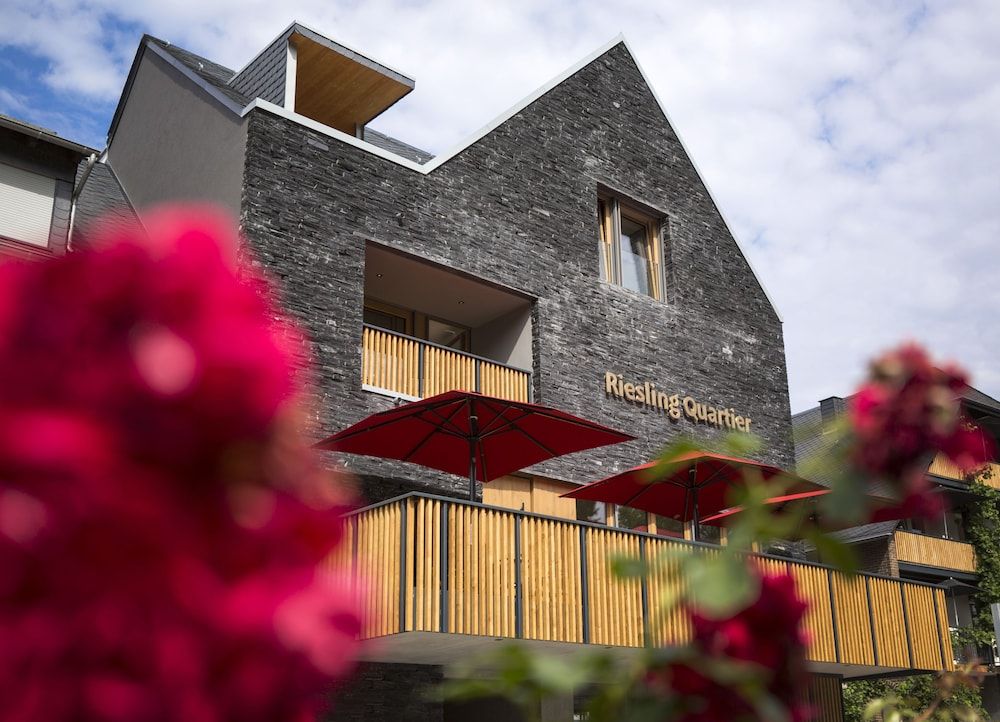 Rieslingquartier - Mosel Wein Hotel -1 estrelas em Kröv