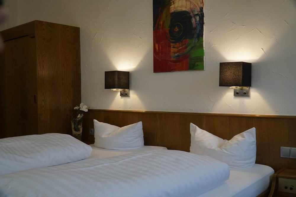 Hotel Restaurant Zum Goldenen Ochsen 2