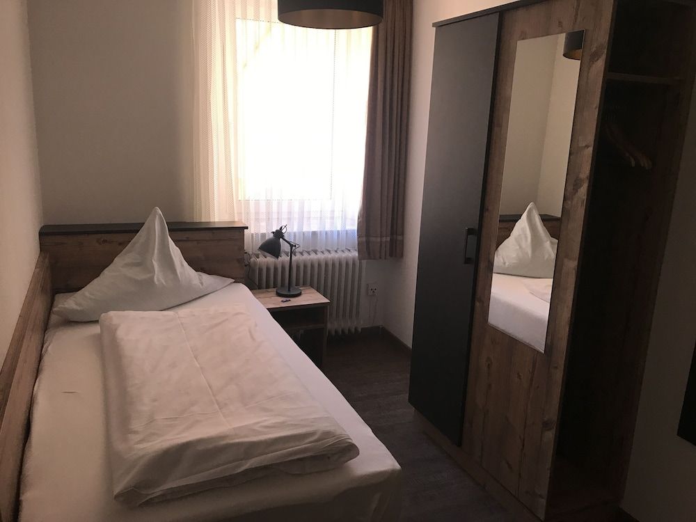 Gasthof ZUM Waldstein 3