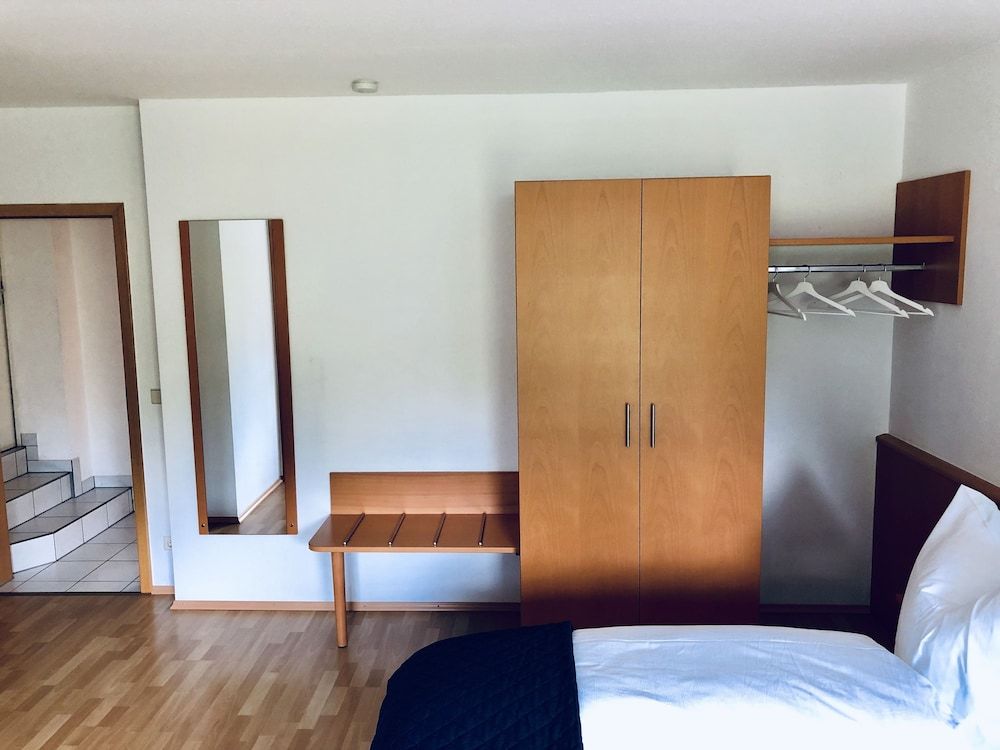 Am Landhaus - Gastezimmer und Fruhstuck 2