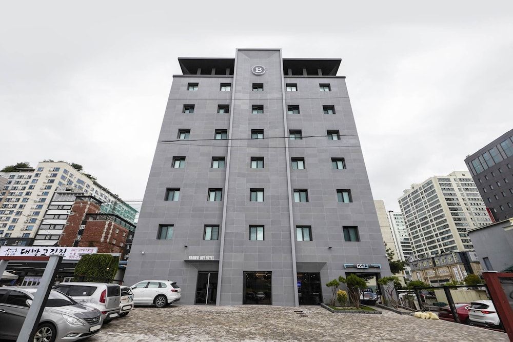 Browndot Hotel Suwon City Hall 2 estrellas en Suwon