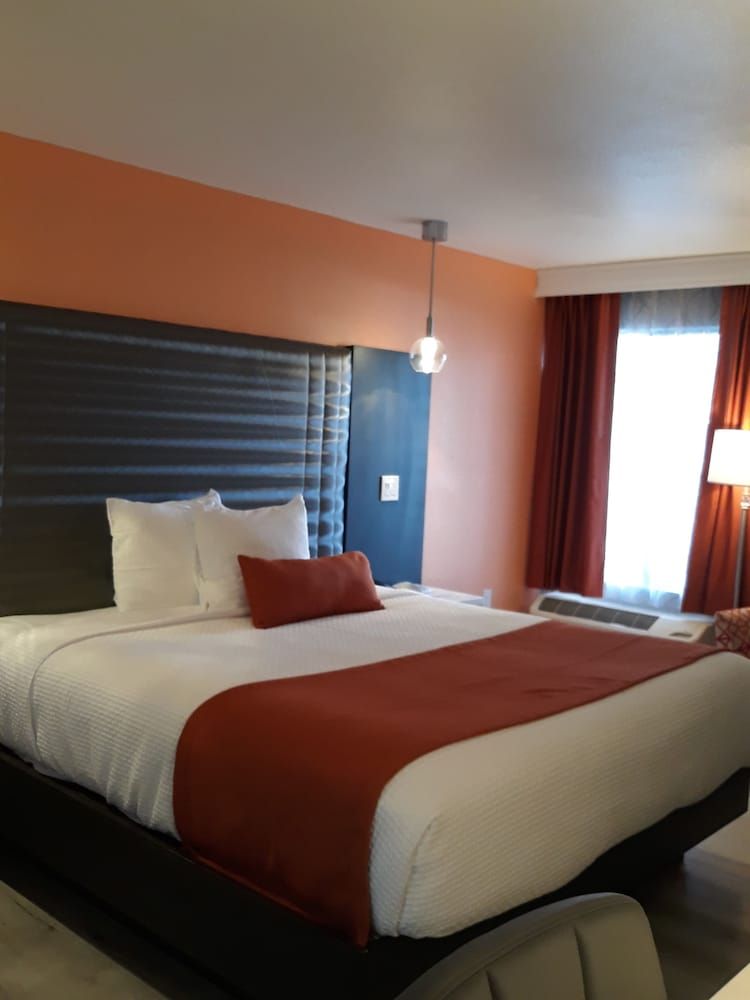 Clarion Pointe San Diego East El Cajon 2