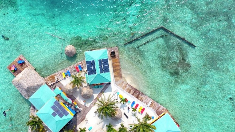 King Lewey's Island Resort -1 estrelas em Placencia