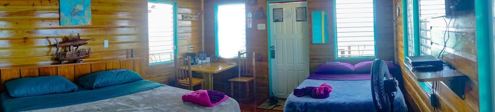 King Lewey's Island Resort 3