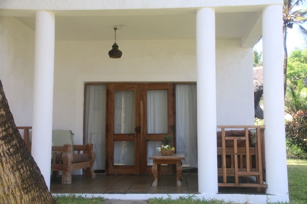 Blue Bay Village 3