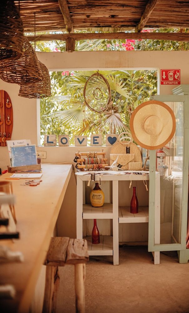 LunArena Boutique Beach Hotel 2