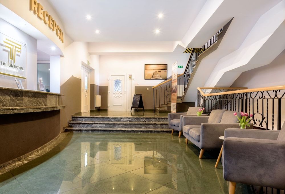 Tailor Hotel Sport & Conference 2