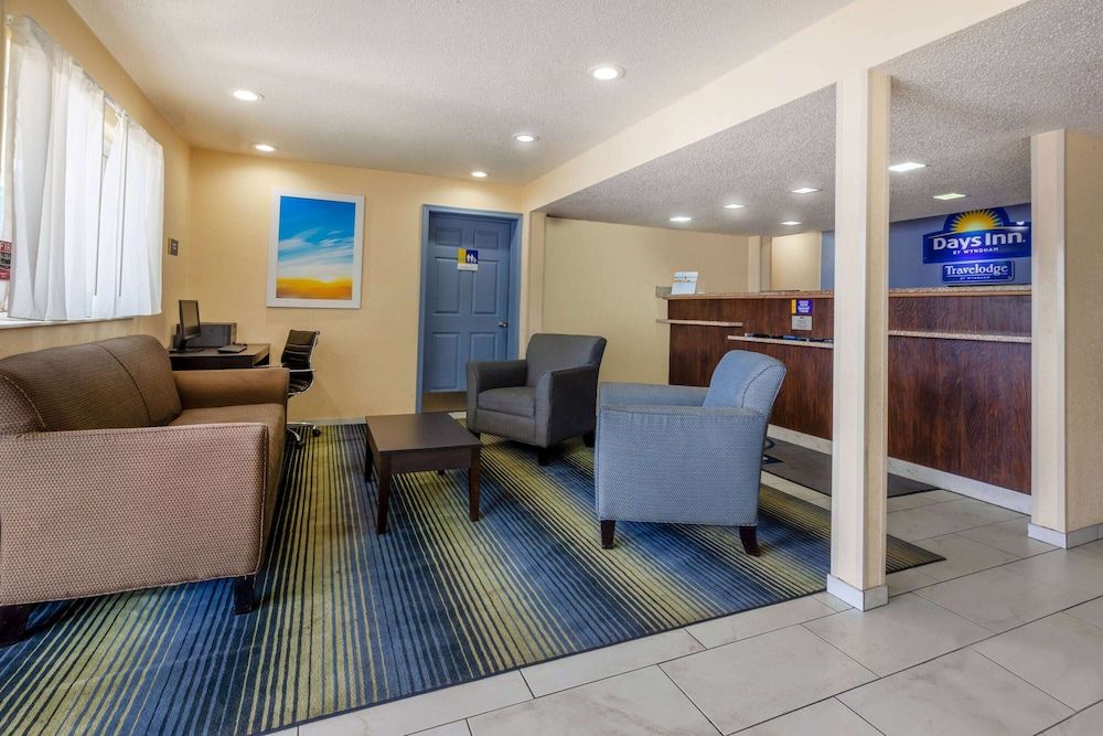 Travelodge by Wyndham Charles Town/Harpers Ferry 2