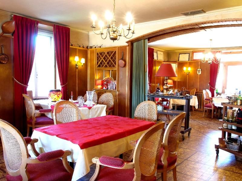 Logis Hotel Arbez Franco-Suisse 2 étoiles à Les Rousses