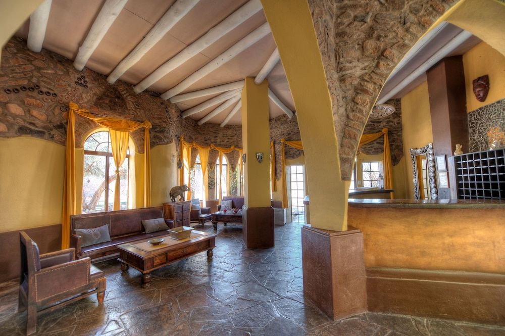 Le Mirage Resort and Spa 2