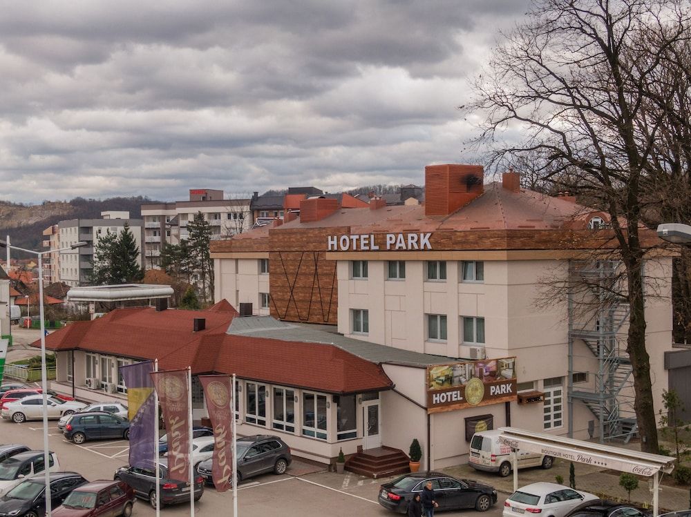 Hotel Park 4 estrellas en Srebrenik