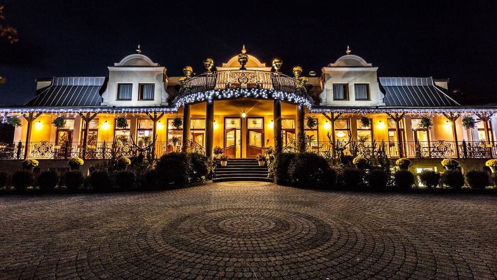 Lesna Perla - Restaurant and Hotel -1 estrelas em Rudziniec