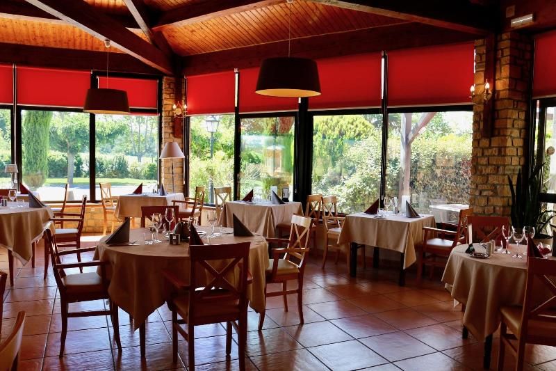 Logis Hotel Le Mas De Mon Pere 3