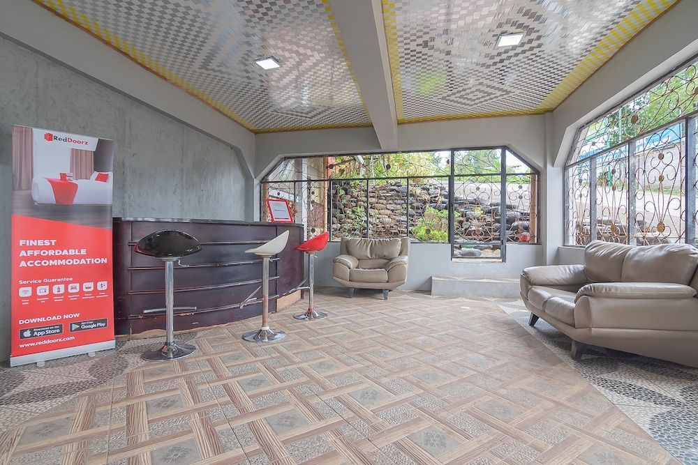 Formerly RedDoorz Resort Batu Apung Purwakarta 3