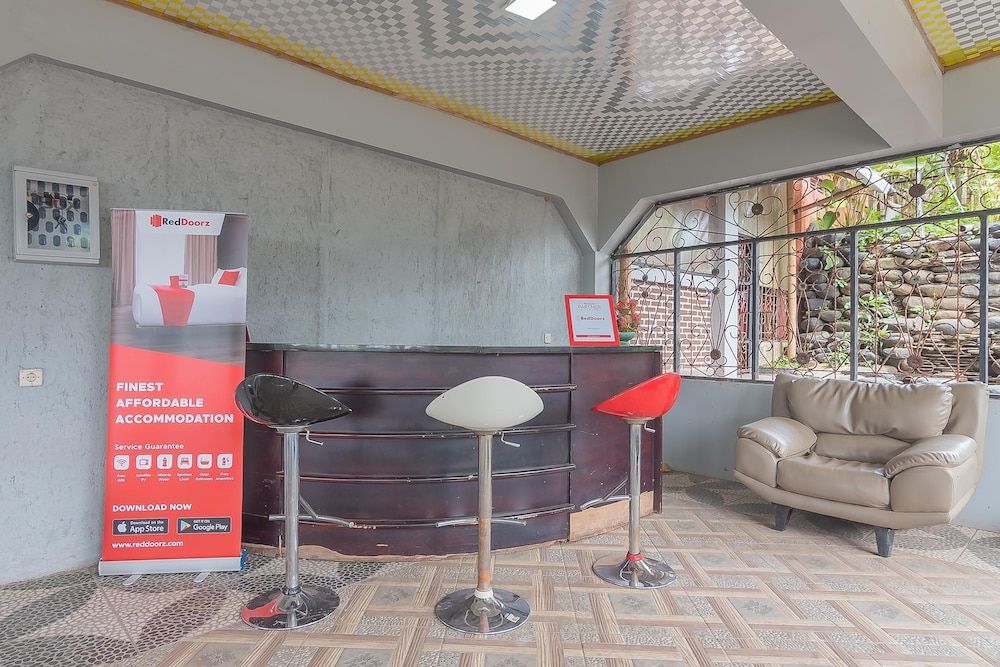 Formerly RedDoorz Resort Batu Apung Purwakarta 2