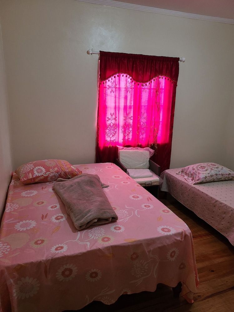 Jay's Guest House II 3