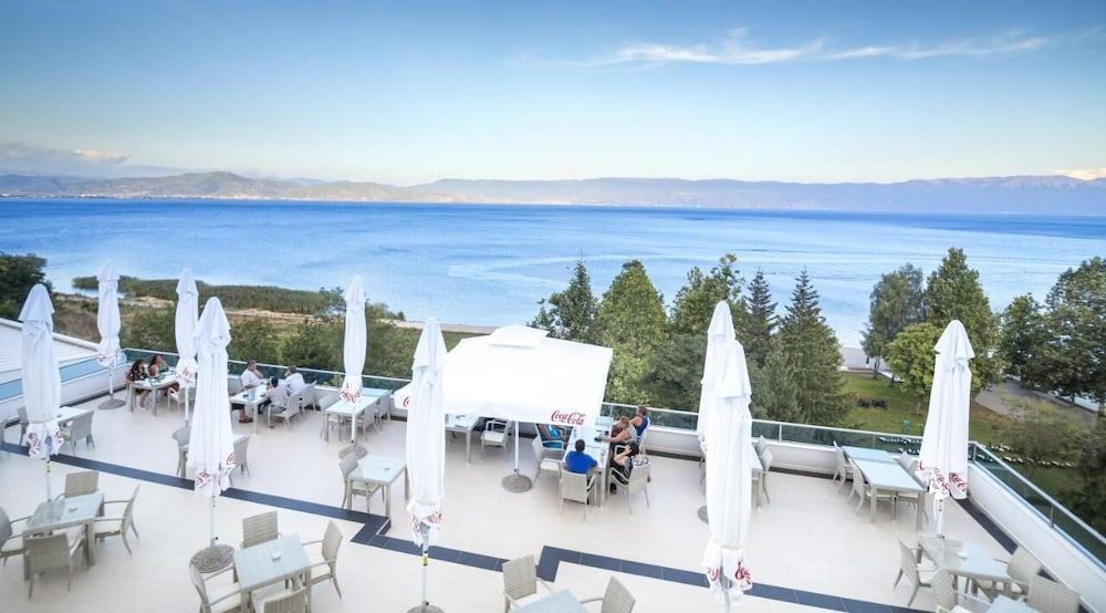 Hotel Izgrev Spa & Aqua Park 5 estrelas em Struga