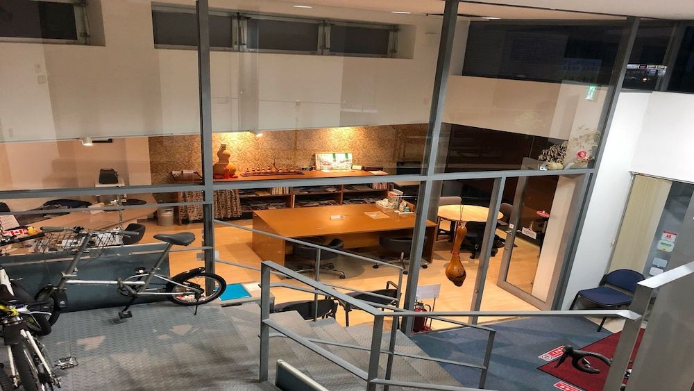 Guest House Channel-Kan – Hostel -1 estrelas em Kamojima