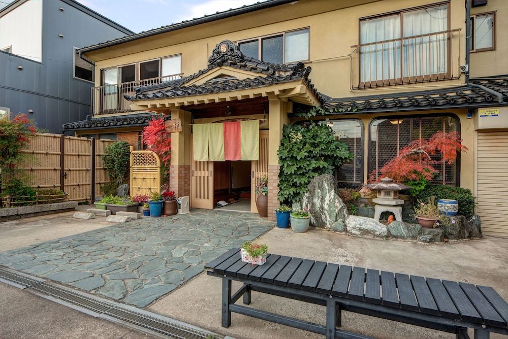 Azuma Ryokan 2 estrelas em Kitakata