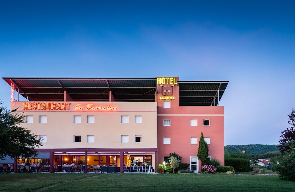 Ambotel La Tourmaline 3 estrelas em Ambérieu-en-Bugey