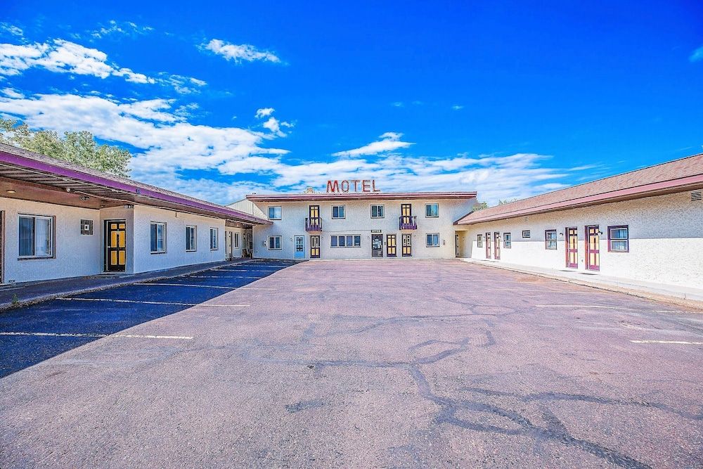 Love Hotels Silver Street at Hurley W 2 étoiles à Hurley