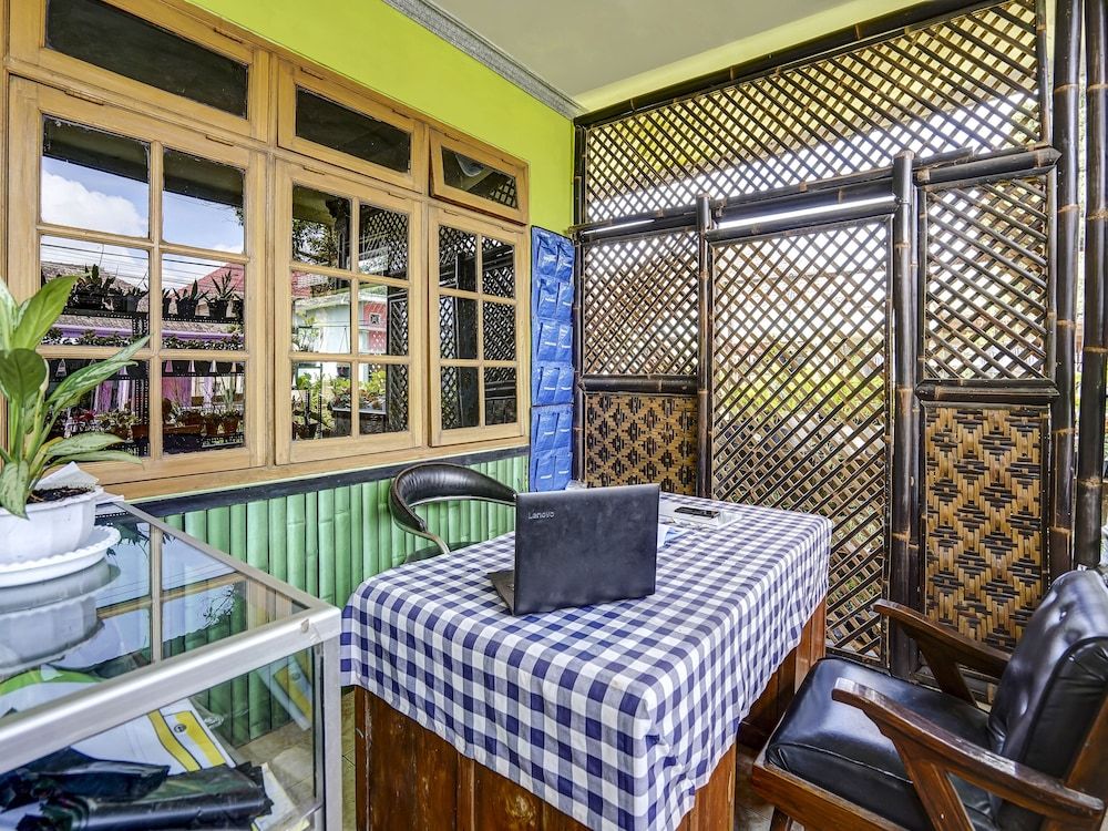 OYO Homes 91103 Desa Wisata Lembah Gunung Tumpeng 2